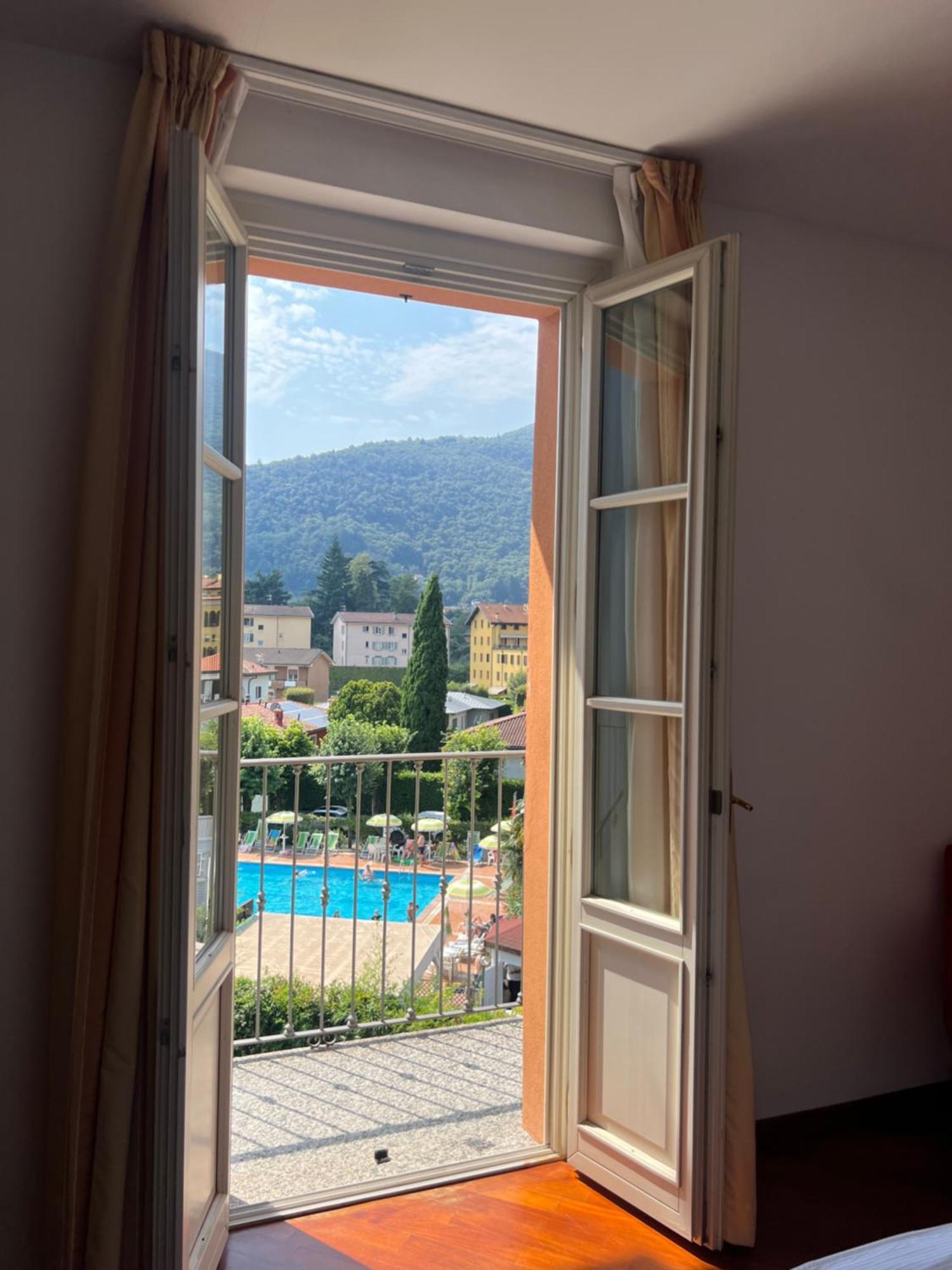 Aquazzurra Resort & Aparthotel 카노비오 외부 사진